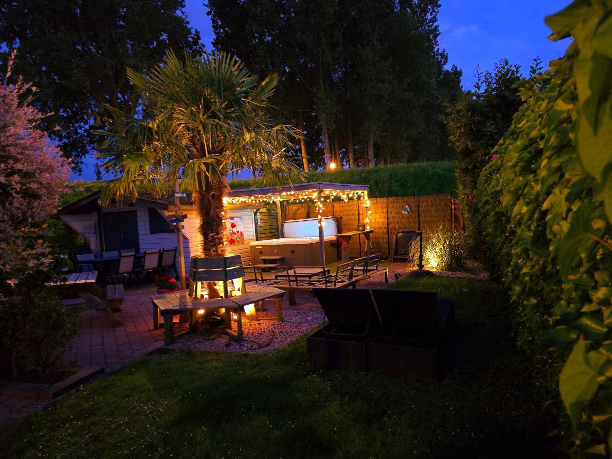 De Corner Van Zeeland Met Jacuzzi سينت انالاند المظهر الخارجي الصورة